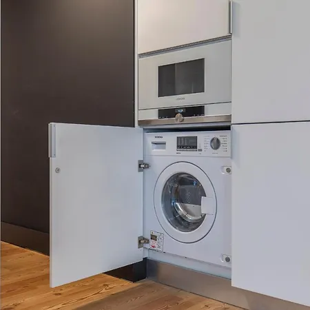 Two Bedroom With Ac In Baixa By Lovelystay * Lissabon